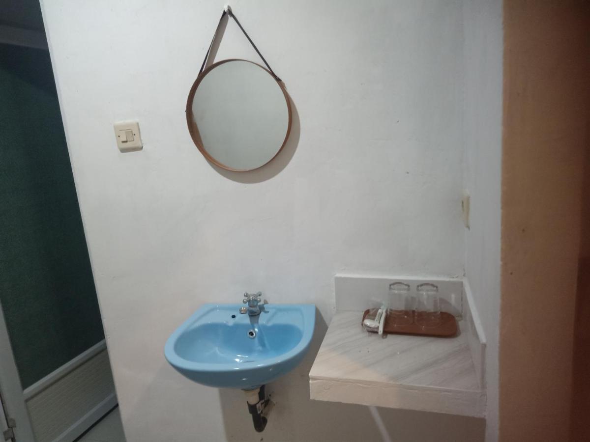 Renata Cottages Ohoililir Luaran gambar