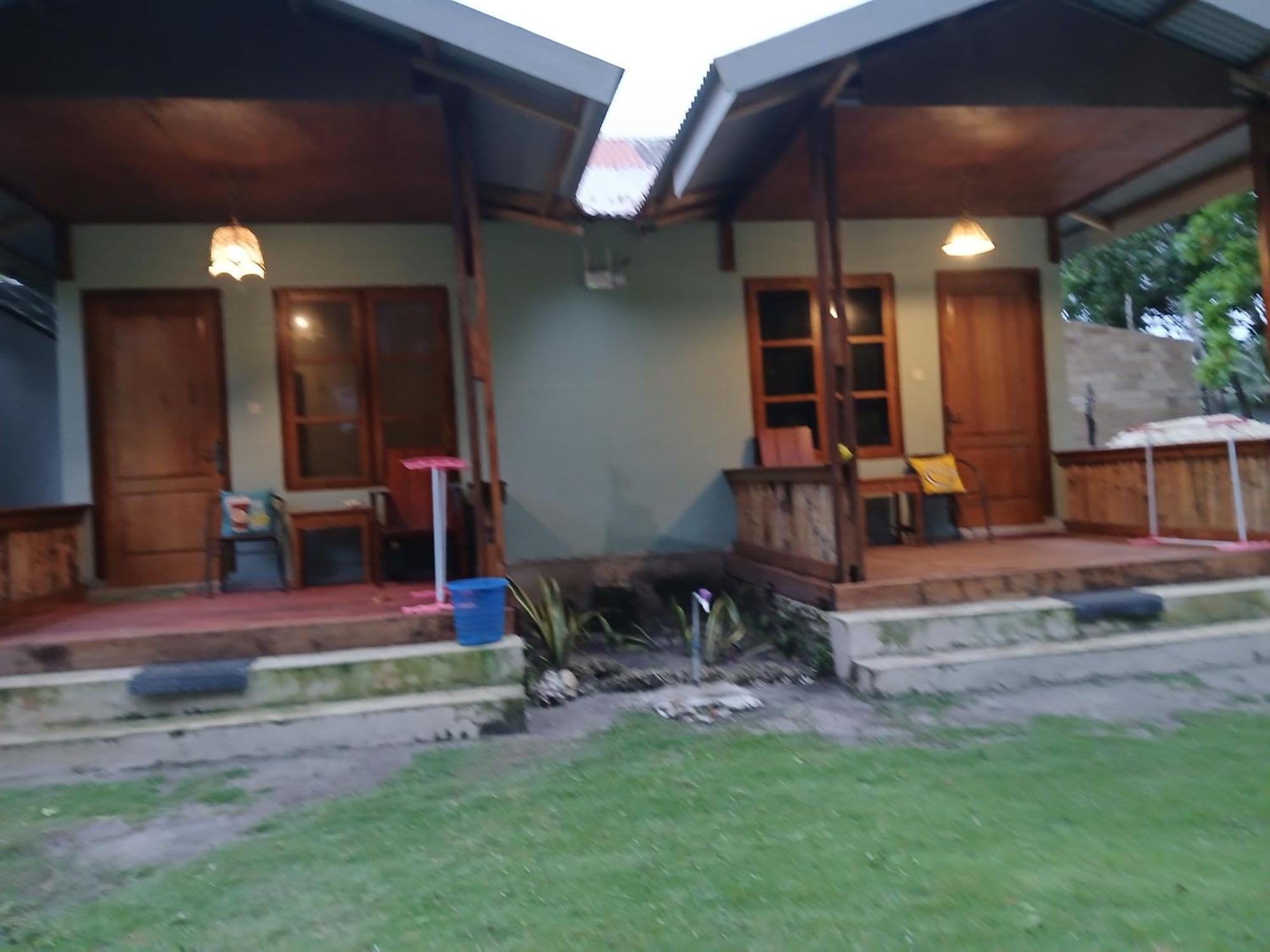 Renata Cottages Ohoililir Luaran gambar